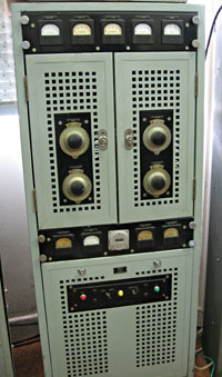 T98 marine radio transmitter